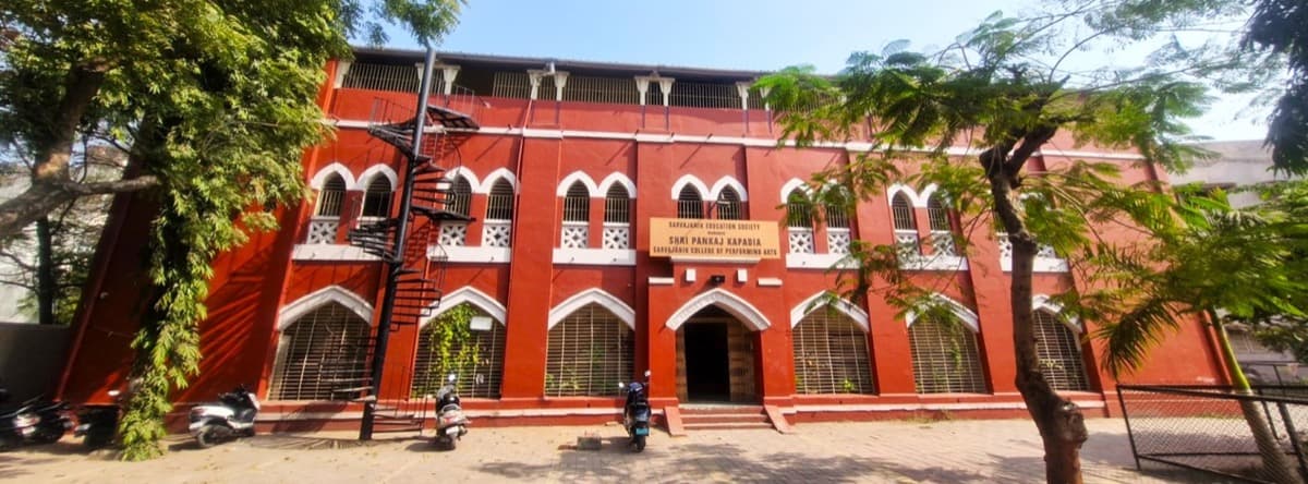 T&TV Sarvajanik High School